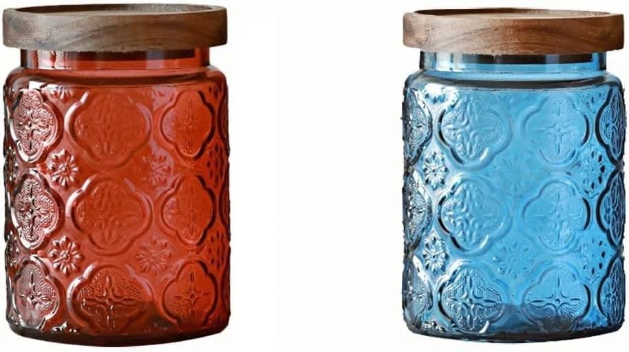 شیشه های تزئینی ChicAbode، دو عددی، 700 میلی لیتر، شیشه ای با درب چوبی محکم، مناسب برای آشپزخانه، مواد شوینده لباسشویی، قهوه، آبنبات، گلدان، قرمز، آبی