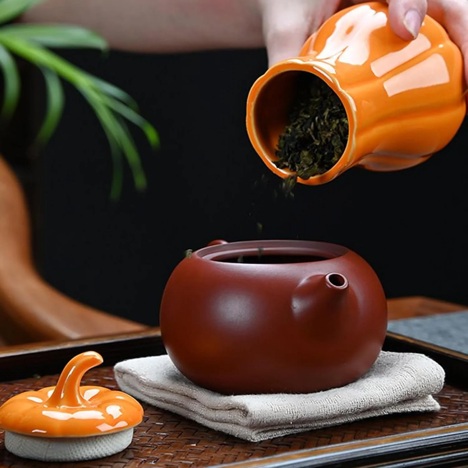 ظرف کدو تنبل سرامیکی - ظرف کوکی تزئینی - ظرف نگهداری سرامیکی درب دار برای میوه های خشک، چای کیسه ای، مناسب برای صاحبان خانه، کلکسیونرها، اتاق نشیمن، آشپزخانه، اتاق خواب، برنامه ریزان جشن های پاییزی