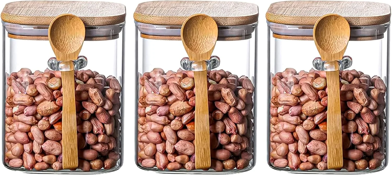 شیشه مربعی با درب بامبو و قاشق 600 میلی لیتر، شیشه های ذخیره سازی مربعی با درب های چوبی هواگیر، شیشه های کوچک با برچسب و هواگیر برای آشپزخانه، شکر، نمک، قهوه، چای و سایر مواد غذایی خشک (3 عدد)