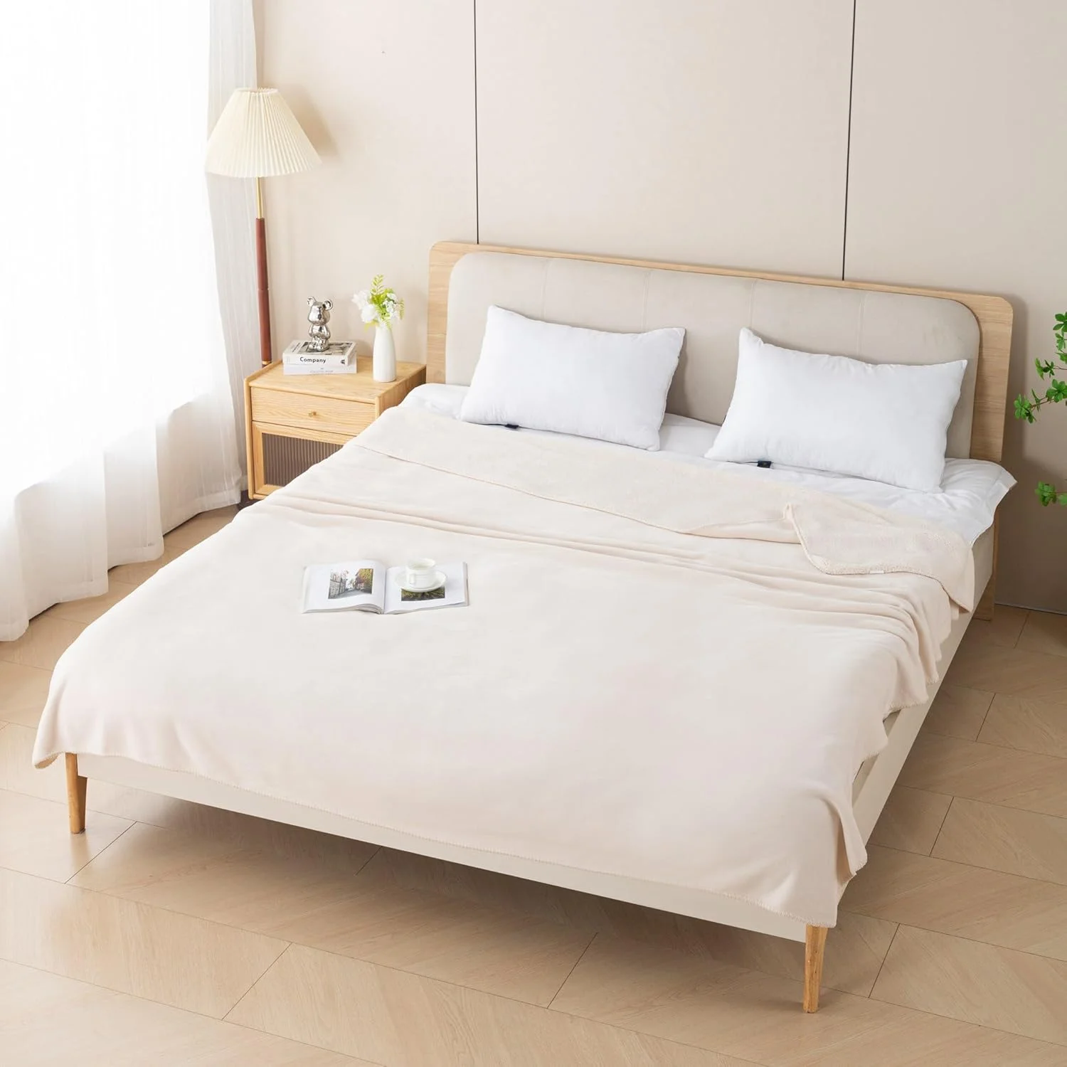 پتوی یک لایه دو رو کینگ HomeBox Logan Chenille - ابعاد 220x240 سانتی متر کد 168246702 پتوی یک لایه دو رو کینگ HomeBox Logan Chenille - ابعاد 220x240 سانتی متر کد 168246702