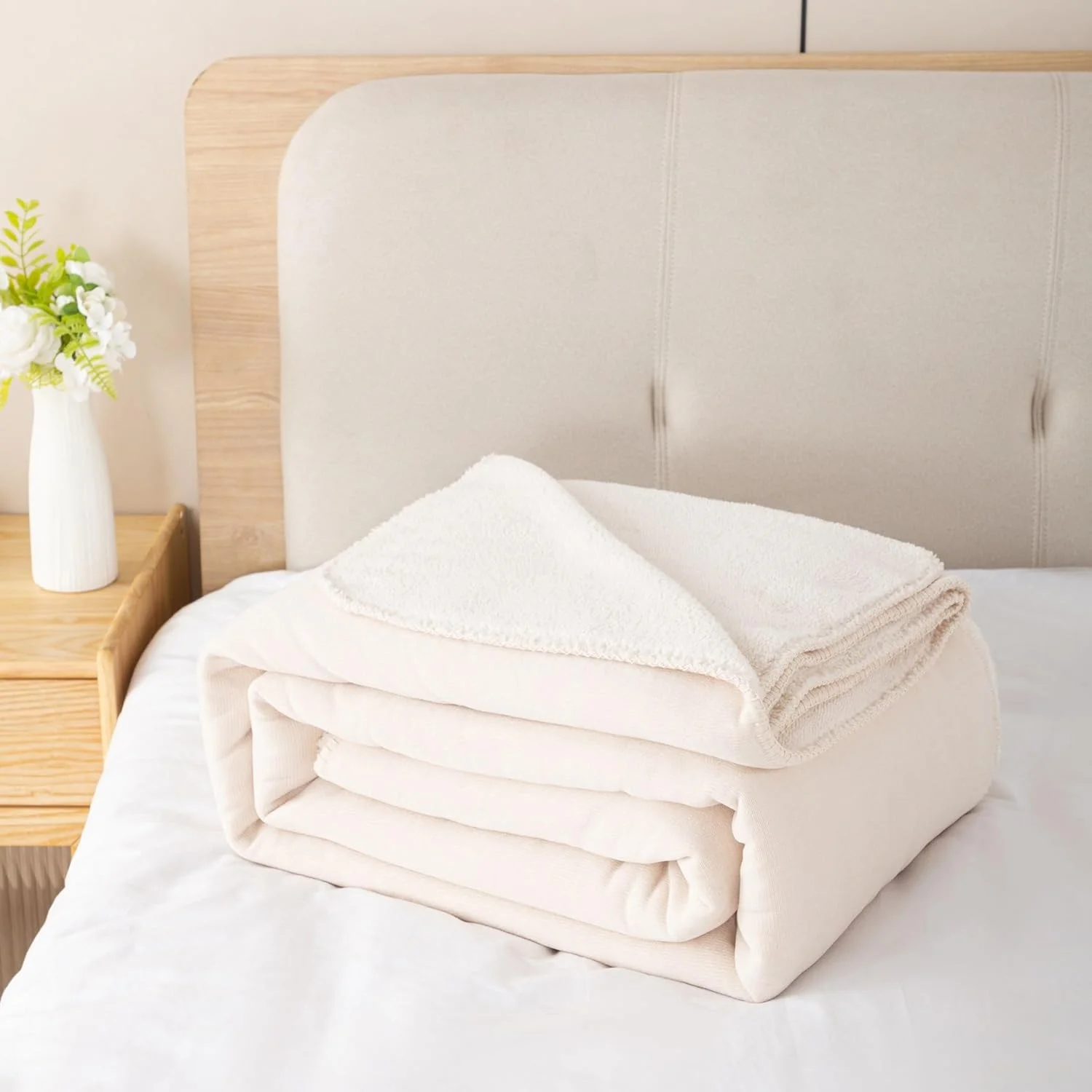 پتوی یک لایه دو رو کینگ HomeBox Logan Chenille - ابعاد 220x240 سانتی متر کد 168246702 پتوی یک لایه دو رو کینگ HomeBox Logan Chenille - ابعاد 220x240 سانتی متر کد 168246702