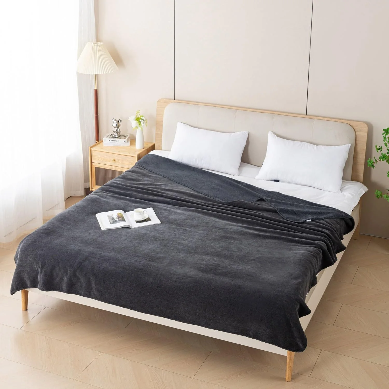 پتو یک لایه دو رو کینگ HomeBox Logan Chenille - ابعاد 220x240 سانتی متر - 168246706