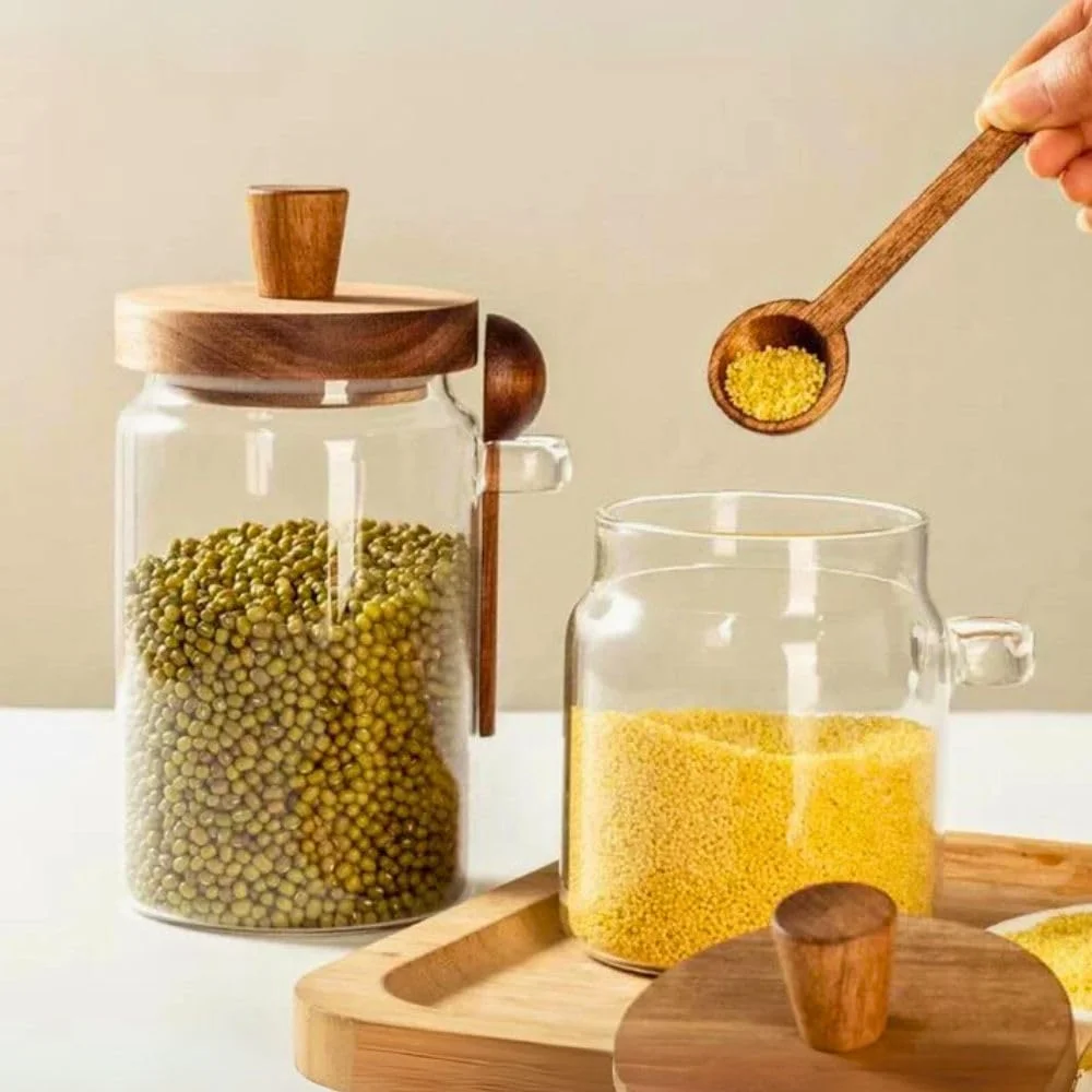 ظرف شیشه ای نگهداری مواد غذایی 1CHASE با درب و قاشق چوبی اقاقیا - ظرف دربسته برای قهوه، چای، شکر، ادویه جات و مواد غذایی خشک - 400 میلی لیتر / 600 میلی لیتر / 800 میلی لیتر
