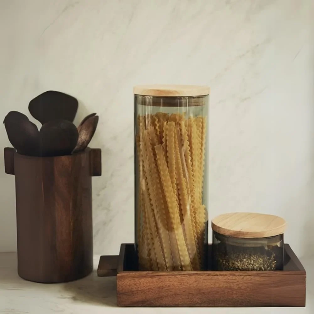 ست دو عددی جا شیشه ای بوروسیلیکات دودی 1CHASE، 900 میلی لیتر | ظرف غذای درب دار با درب چوبی اقاقیا | بادوام و شیک برای نگهداری در آشپزخانه (متوسط) ست دو عددی جا شیشه ای بوروسیلیکات دودی 1CHASE، 900 میلی لیتر | ظرف غذای درب دار با درب چوبی اقاقیا | بادوام و شیک برای نگهداری در آشپزخانه (متوسط)