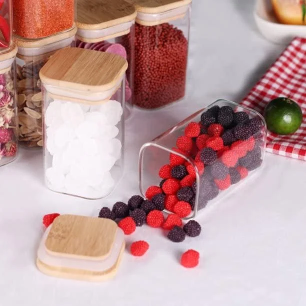 ظروف شیشه ای مربع بوروسیلیکات 1CHASE با درب چوبی، ظروف کوچک با برچسب برای انبار آشپزخانه، مناسب برای نگهداری شکر، نمک، قهوه، چای و سایر مواد غذایی خشک، ست 10 عددی 200 میلی لیتری (7.5 اونس)