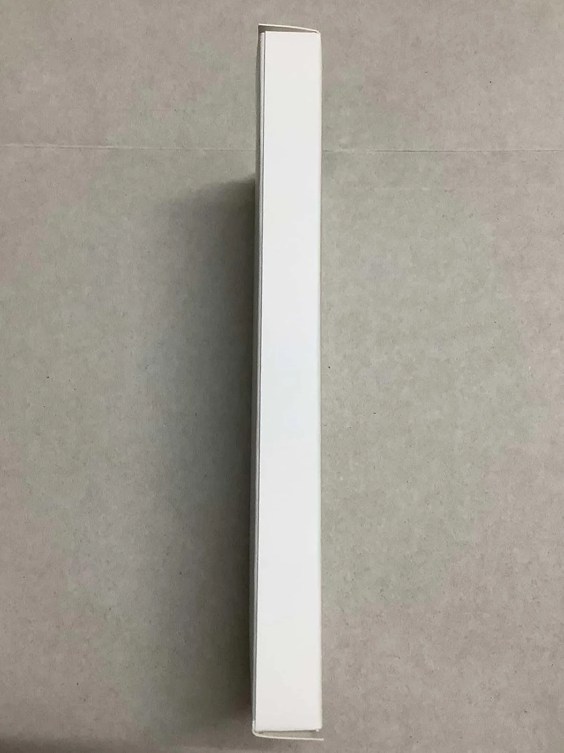 کاور MIBZOR سازگار با نوکیا C12 / نوکیا C12 پلاس / نوکیا C12 پرو (6.3 اینچ)، 1 عدد قاب قرمز و 1 عدد محافظ صفحه نمایش شیشه ای حرارت دیده، قاب ضد ضربه PC + TPU با پایه چرخان 360 درجه