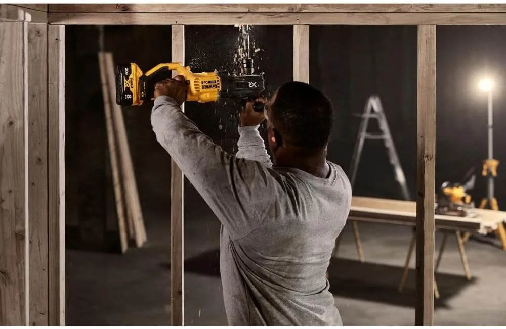 دریل ستونی و تیرچه گیربکسی شارژی براشلس 20 ولت DEWALT MAX XR با تعویض سریع مته 7/16 اینچی و POWER DETECT (فقط ابزار) (DCD443B) دریل ستونی و تیرچه گیربکسی شارژی براشلس 20 ولت DEWALT MAX XR با تعویض سریع مته 7/16 اینچی و POWER DETECT (فقط ابزار) (DCD443B)