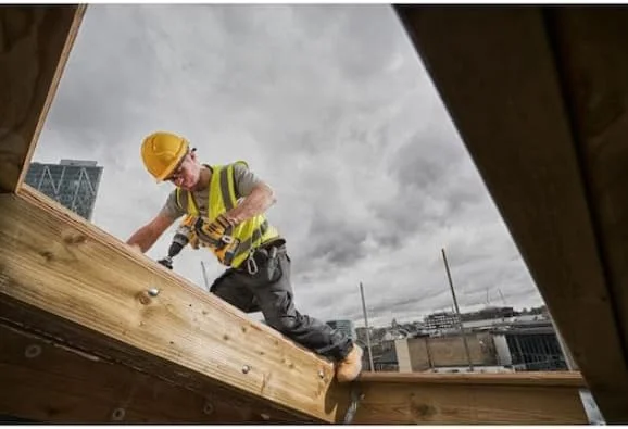 دریل پیچ گوشتی شارژی 3 سرعته DeWalt، 18 ولت، گیربکس تمام فلزی، گشتاور 11 مرحله ای، چراغ LED، شامل 2 عدد باتری لیتیوم یون XR (5.0 آمپر ساعت)، شارژر سریع سیستم، جعبه TSTAK و لوازم جانبی DCD991P2 دریل پیچ گوشتی شارژی 3 سرعته DeWalt، 18 ولت، گیربکس تمام فلزی، گشتاور 11 مرحله ای، چراغ LED، شامل 2 عدد باتری لیتیوم یون XR (5.0 آمپر ساعت)، شارژر سریع سیستم، جعبه TSTAK و لوازم جانبی DCD991P2