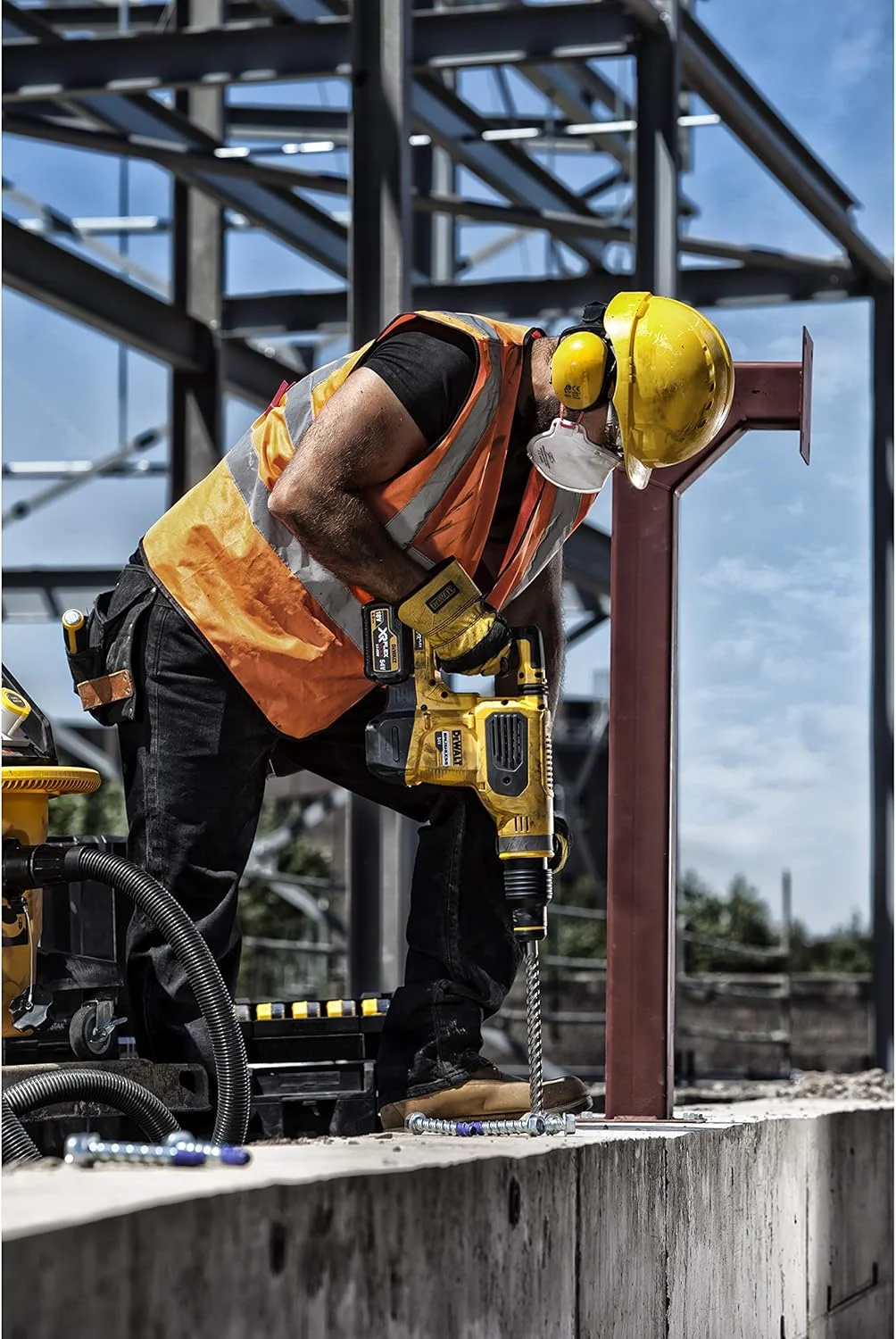 دریل چکشی DeWalt DT60839-QZ، سایز واحد دریل چکشی DeWalt DT60839-QZ، سایز واحد