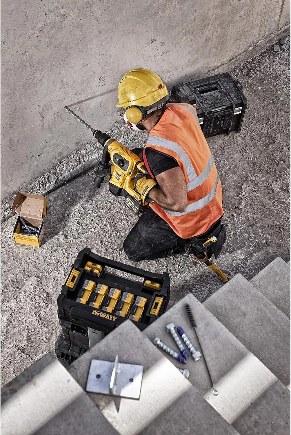 دریل چکشی DeWalt DT60839-QZ، سایز واحد دریل چکشی DeWalt DT60839-QZ، سایز واحد
