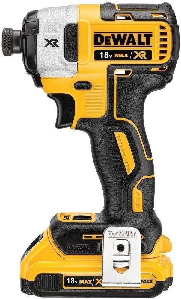 دریل پیچ گوشتی ضربه ای براشلس XR 18 ولت دیوالت مدل DCF887D2-QW، مشکی/زرد دریل پیچ گوشتی ضربه ای براشلس XR 18 ولت دیوالت مدل DCF887D2-QW، مشکی/زرد