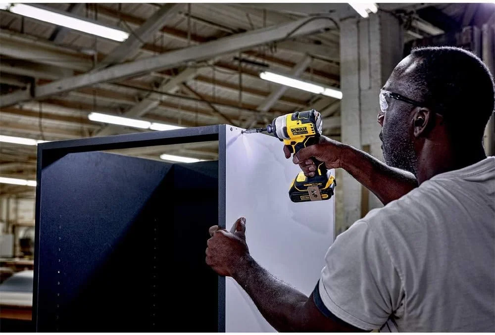 کیت درایور ضربه ای 20 ولت مکس اتمیک دیوالت (DCF809C1)