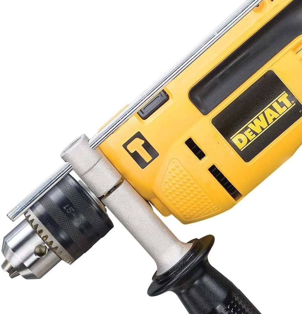 دریل چکشی 13 میلی متری 701 وات DEWALT DEWD024K DWD024KS 230 ولت به همراه جعبه ابزار، زرد/مشکی دریل چکشی 13 میلی متری 701 وات DEWALT DEWD024K DWD024KS 230 ولت به همراه جعبه ابزار، زرد/مشکی