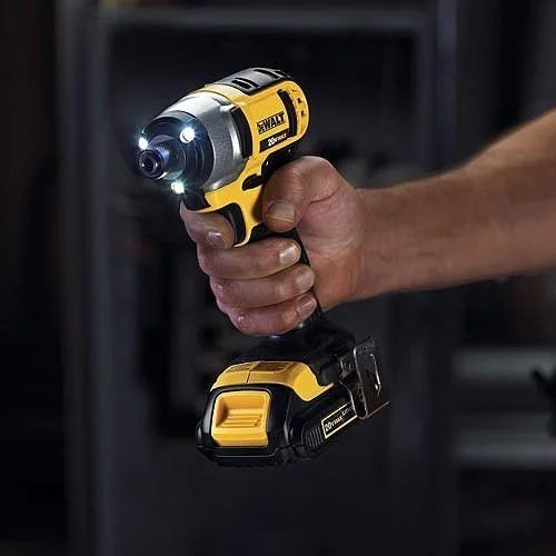 دریل پیچ گوشتی ضربه ای لیتیوم-یونی 18 ولت Dewalt DCF885N-GB XR، ابعاد 14.1cm x 7.8cm x 23.6cm دریل پیچ گوشتی ضربه ای لیتیوم-یونی 18 ولت Dewalt DCF885N-GB XR، ابعاد 14.1cm x 7.8cm x 23.6cm