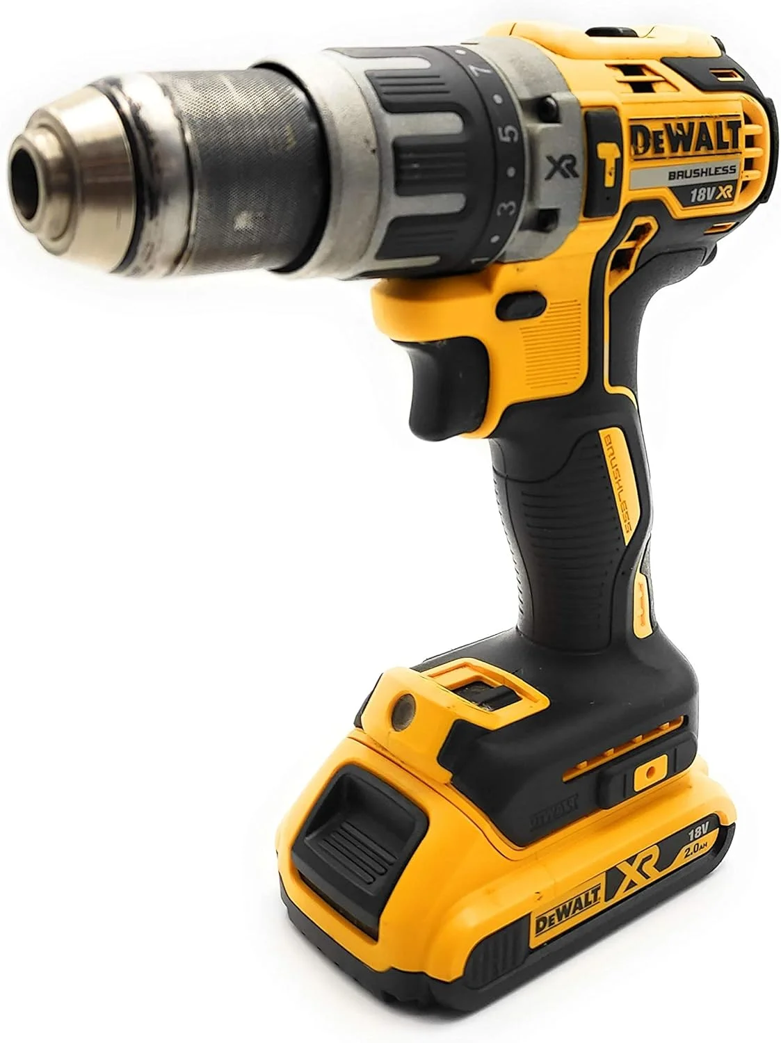 دریل پیچ گوشتی چکشی/پیچ گوشتی شارژی DeWalt (18 ولت، ماژول گشتاور 15 مرحله ای، سه نظام اتوماتیک 13 میلی متری، چراغ کار LED، شامل لوازم جانبی) DCD796D2