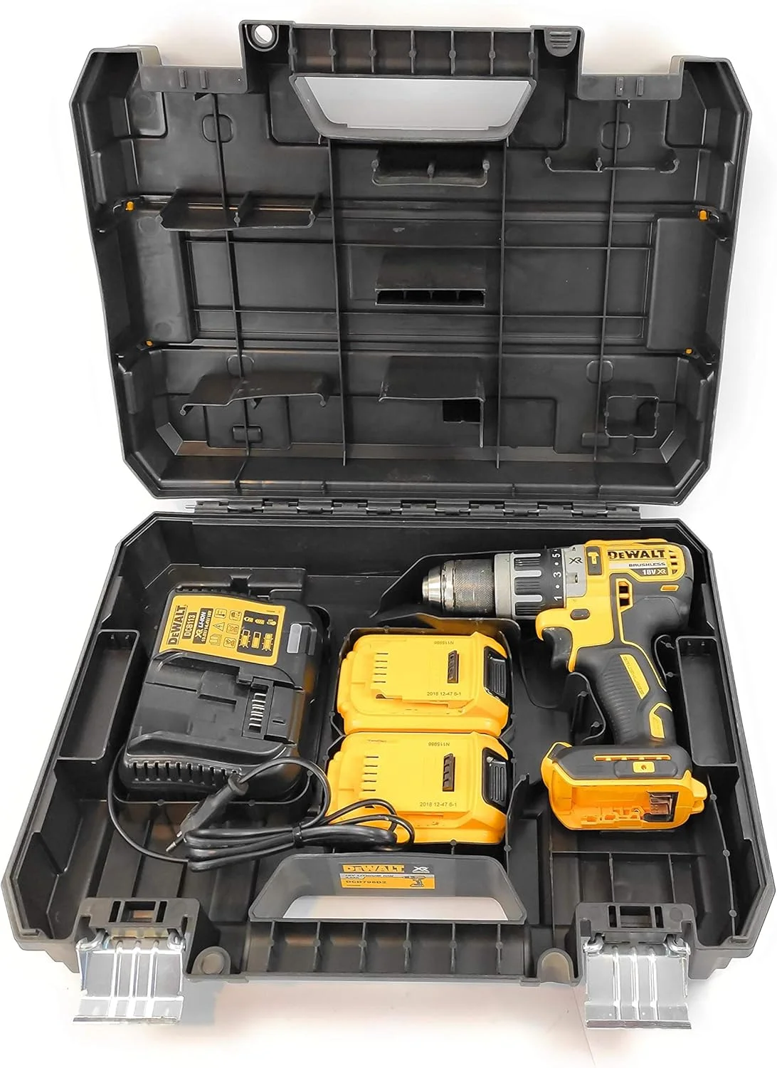 دریل پیچ گوشتی چکشی/پیچ گوشتی شارژی DeWalt (18 ولت، ماژول گشتاور 15 مرحله ای، سه نظام اتوماتیک 13 میلی متری، چراغ کار LED، شامل لوازم جانبی) DCD796D2