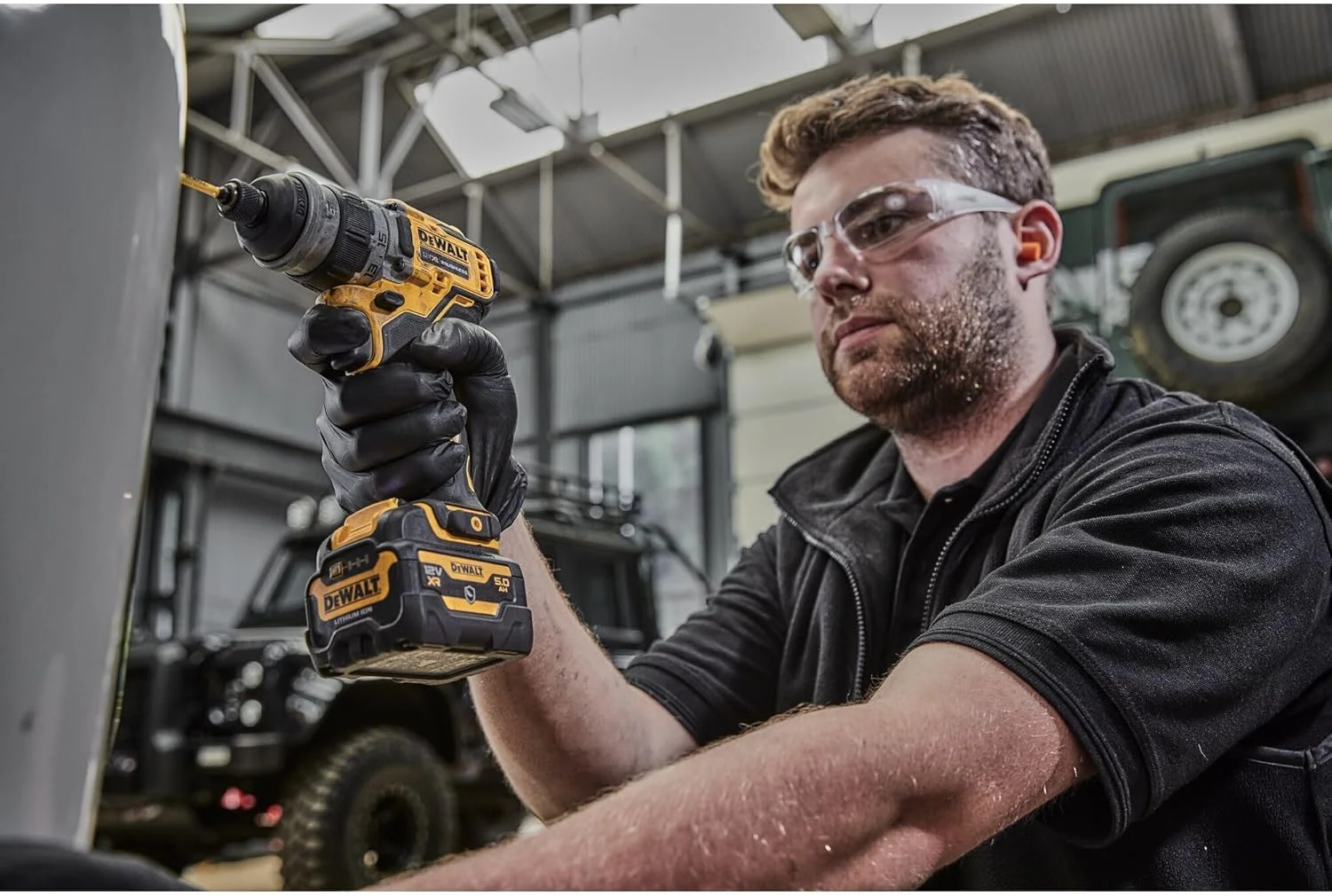 دریل پیچ گوشتی شارژی 12 ولت DEWALT DCD703NT-XJ - بدنه خالی، 2 سرعته، براشلس، 15 حالت کلاچ، قابل حمل، چند منظوره دریل پیچ گوشتی شارژی 12 ولت DEWALT DCD703NT-XJ - بدنه خالی، 2 سرعته، براشلس، 15 حالت کلاچ، قابل حمل، چند منظوره