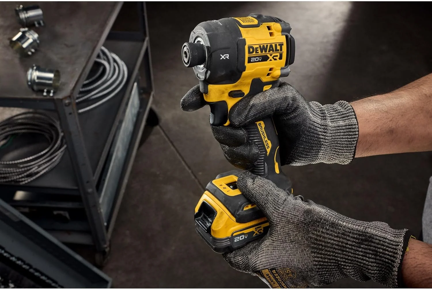 دریل ضربه ای هیدرولیک بی سیم 1/4 اینچی DEWALT 20V MAX XR، فقط ابزار (DCF870B) دریل ضربه ای هیدرولیک بی سیم 1/4 اینچی DEWALT 20V MAX XR، فقط ابزار (DCF870B)