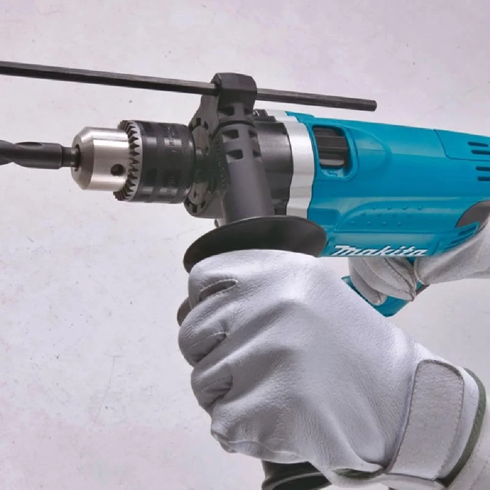 دریل چکشی 16 میلی‌متری 710 وات ماکیتا مدل HP1630K به همراه آچار