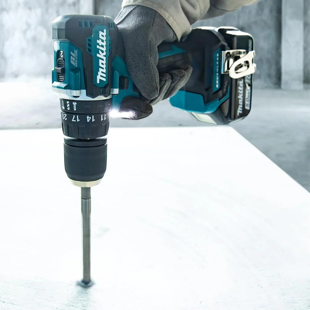 دریل چکشی شارژی براشلس 18 ولت Makita مدل Dhp487Z (باتری و شارژر شامل نمی شود)