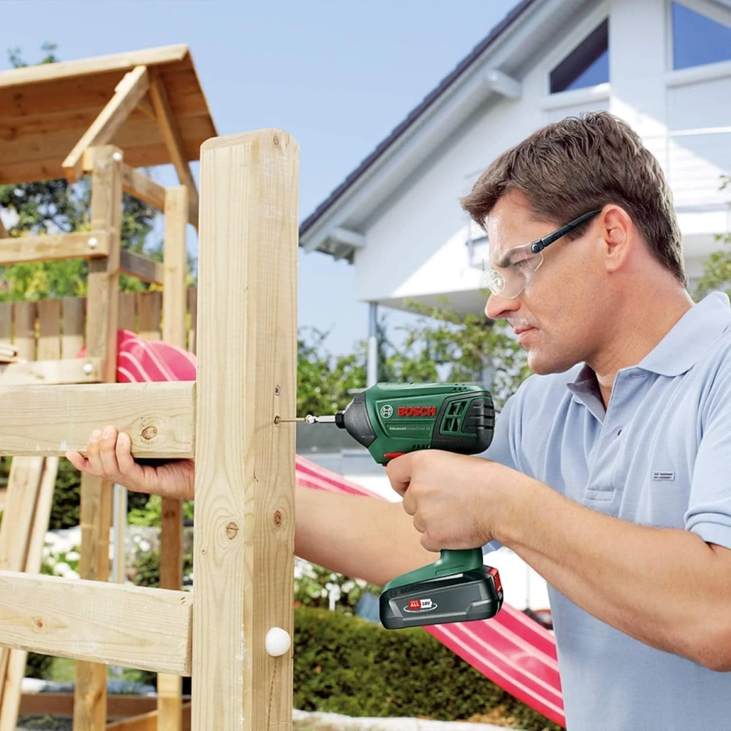 دریل پیچ گوشتی ضربه ای شارژی بوش AdvancedImpactDrive 18 (بدون باتری، سیستم 18 ولت، در بسته بندی کارتنی) دریل پیچ گوشتی ضربه ای شارژی بوش AdvancedImpactDrive 18 (بدون باتری، سیستم 18 ولت، در بسته بندی کارتنی)