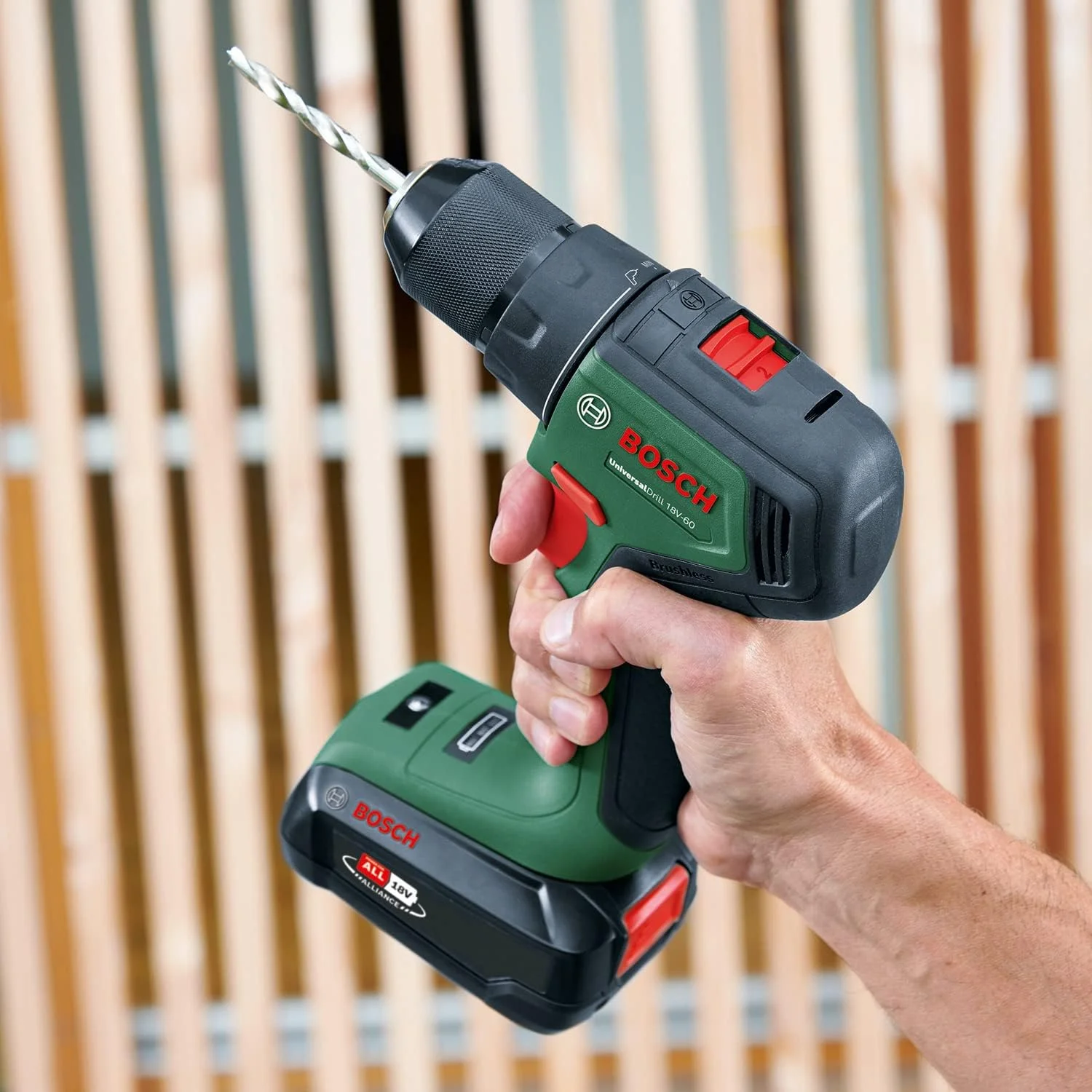 دریل شارژی بوش UniversalDrill 18V-60 با 1 باتری مخصوص بریتانیا دریل شارژی بوش UniversalDrill 18V-60 با 1 باتری مخصوص بریتانیا