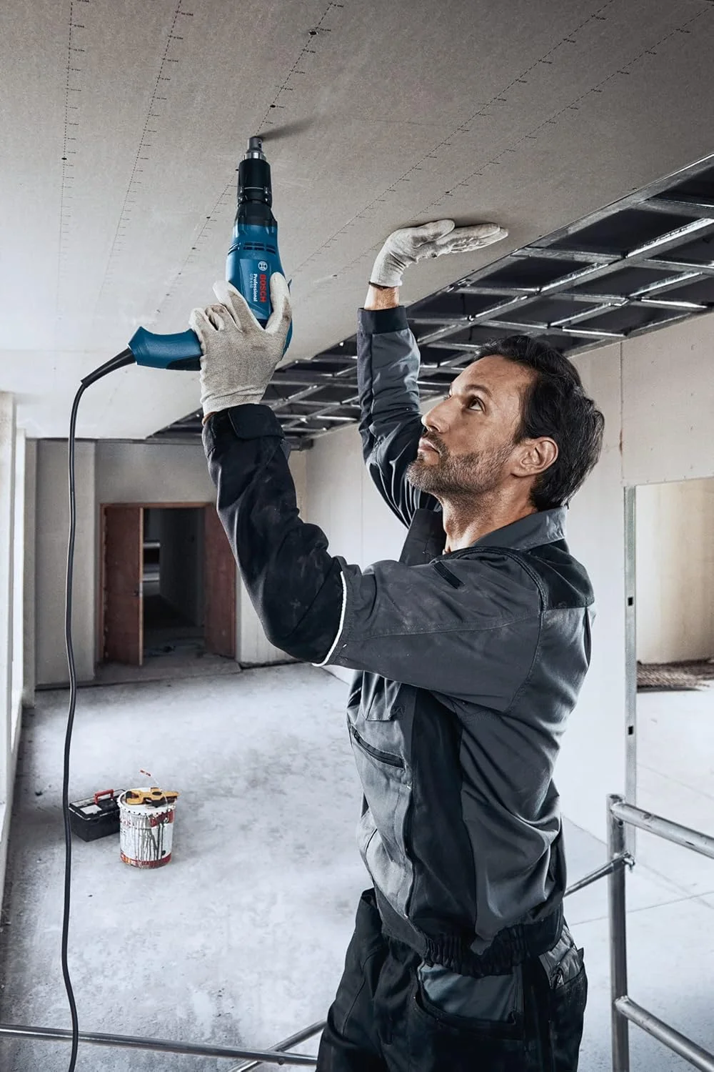 پیچ گوشتی بوش پروفشنال GTB 6-50 مخصوص دیوار خشک، 0-5000 دور در دقیقه، 650 وات، حداکثر پیچ 6 میلی متر، استاپر جمع شونده در جعبه پیچ گوشتی بوش پروفشنال GTB 6-50 مخصوص دیوار خشک، 0-5000 دور در دقیقه، 650 وات، حداکثر پیچ 6 میلی متر، استاپر جمع شونده در جعبه
