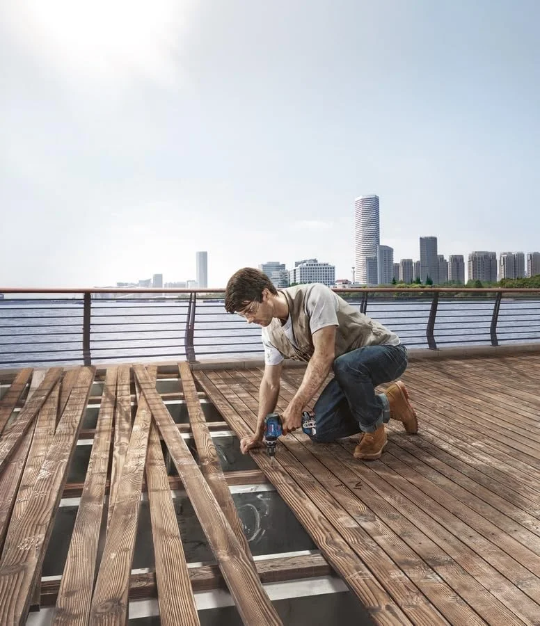 دریل چکشی بوش پروفشنال 06019H5305 18 ولت با 2 عدد باتری 2.0 آمپر، قطر سوراخکاری در مصالح ساختمانی 18 ولت Impact GSB 18V-55 (2 عدد باتری 2.0 آمپر، سیستم 18 ولت، قطر سوراخکاری در مصالح ساختمانی 10 میلی متر، در جعبه L)، آبی