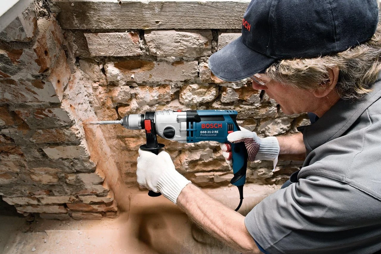 دریل چکشی برقی بوش مدل GSB 21-2 RE، 240 ولت، 060119C570 دریل چکشی برقی بوش مدل GSB 21-2 RE، 240 ولت، 060119C570