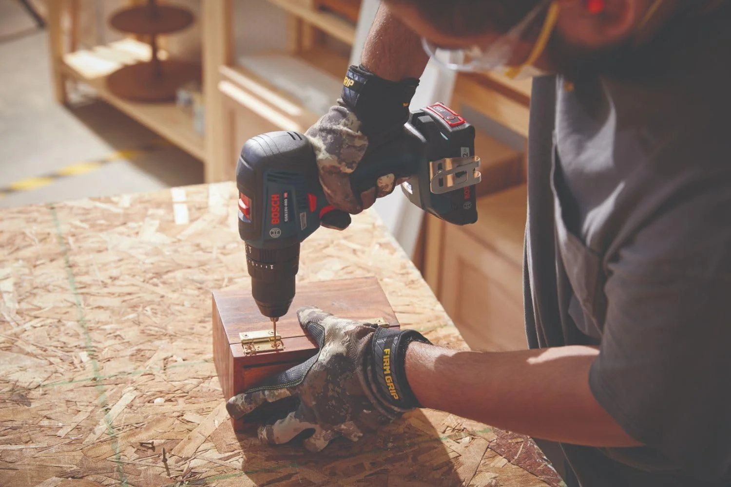 دریل/پیچ گوشتی چکشی براشلس 18 ولت بوش مدل GSB18V-490N با موتور EC و درایو 1/2 اینچ (فقط بدنه)