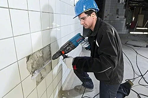 چکش تخریب بوش پروفشنال GBH 2-26 F (230 ولت، SDS-Plus، 830 وات، 2.7 ژول، شامل دسته کمکی، سه نظام تعویض سریع، میله عمق سنج، سه نظام SDS Plus با قابلیت تعویض سریع، کیف حمل)