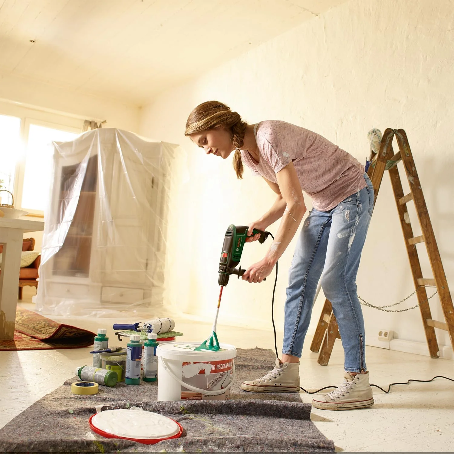 دریل ضربه ای سیمی بوش مدل UniversalImpact 730 مناسب خانه و باغ