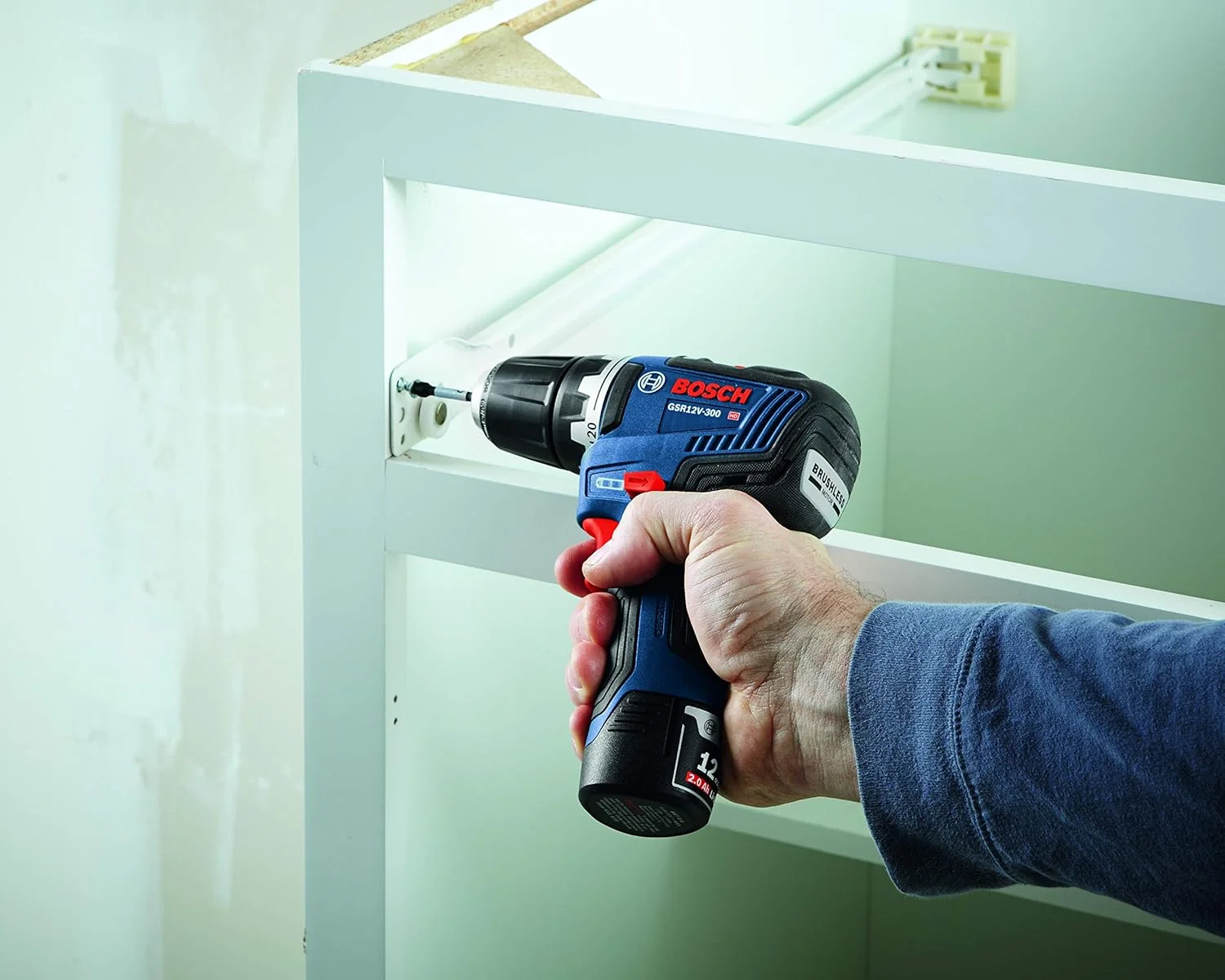 دریل/پیچ گوشتی بوش GSR12V-300N 12V Max EC Brushless با درایو 3/8 اینچ (فقط ابزار) دریل/پیچ گوشتی بوش GSR12V-300N 12V Max EC Brushless با درایو 3/8 اینچ (فقط ابزار)