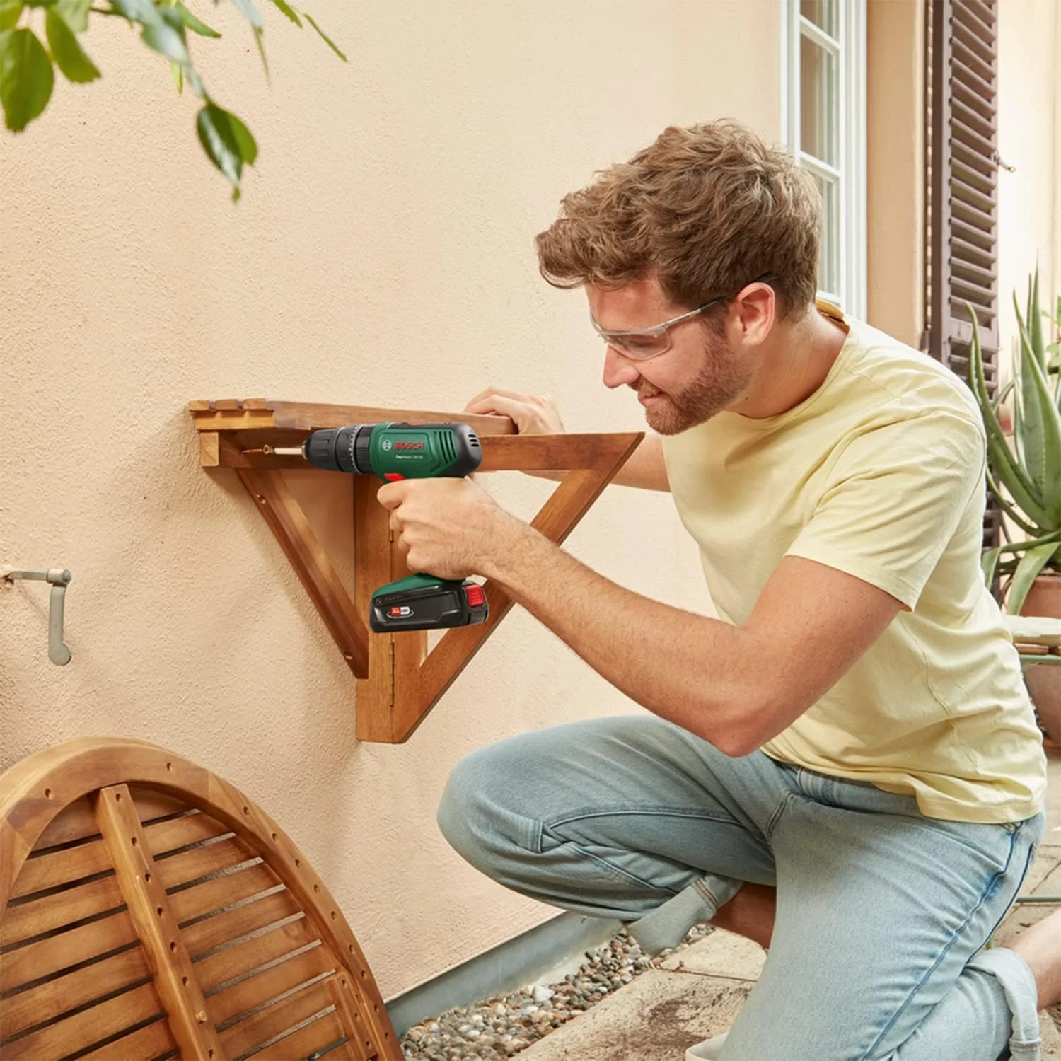 دریل چکشی شارژی بوش EasyImpact 18V-38 (1 عدد باتری 2.5 آمپر ساعت; سیستم 18 ولت; در جعبه حمل)