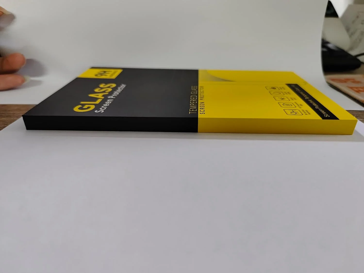 محافظ صفحه نمایش شیشه ای تمپرد Xunzii برای شیائومی 15T/15T Pro [2 عدد]، فیلم محافظ صفحه نمایش شیشه ای تمپرد [سختی 9H]، بدون حباب، ضد خش، شیشه ای تمپرد شفاف HD 0.33 میلی متری