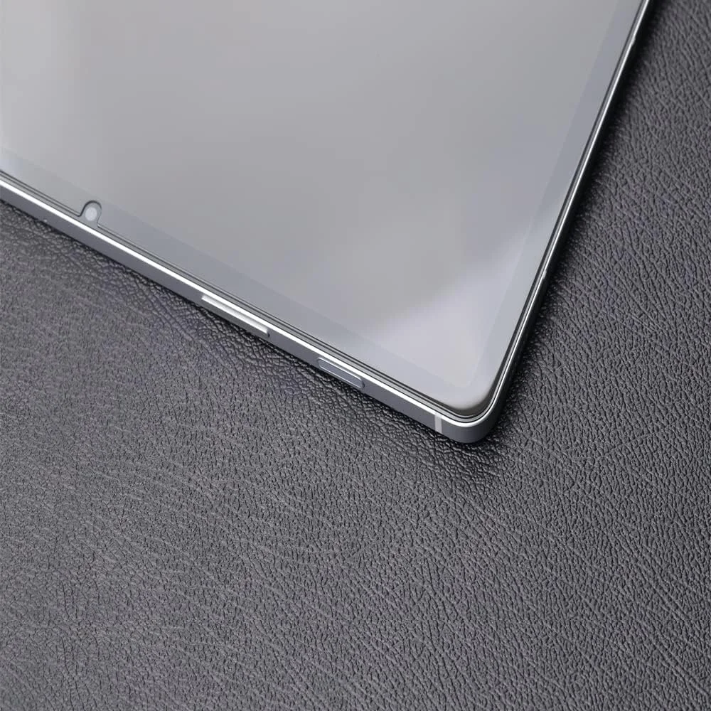 محافظ صفحه نمایش Ibywind برای Samsung Galaxy Tab S8 (11 اینچ)، شامل 2 عدد شیشه حرارت دیده، 1 عدد محافظ لنز دوربین، 1 عدد فیلم فیبر کربن پشتی [حسگر اثر انگشت، نصب آسان، پوشش کامل صفحه نمایش]