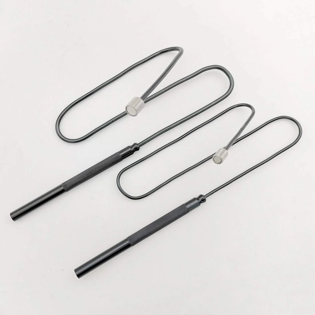 ابزار آهنربایی انعطاف پذیر VASTOOLS، بسته 2 عددی، 0.9 کیلوگرم و 2.3 کیلوگرم، آهنربای میله ای انعطاف پذیر 66 سانتی متری قوی ابزار آهنربایی انعطاف پذیر VASTOOLS، بسته 2 عددی، 0.9 کیلوگرم و 2.3 کیلوگرم، آهنربای میله ای انعطاف پذیر 66 سانتی متری قوی