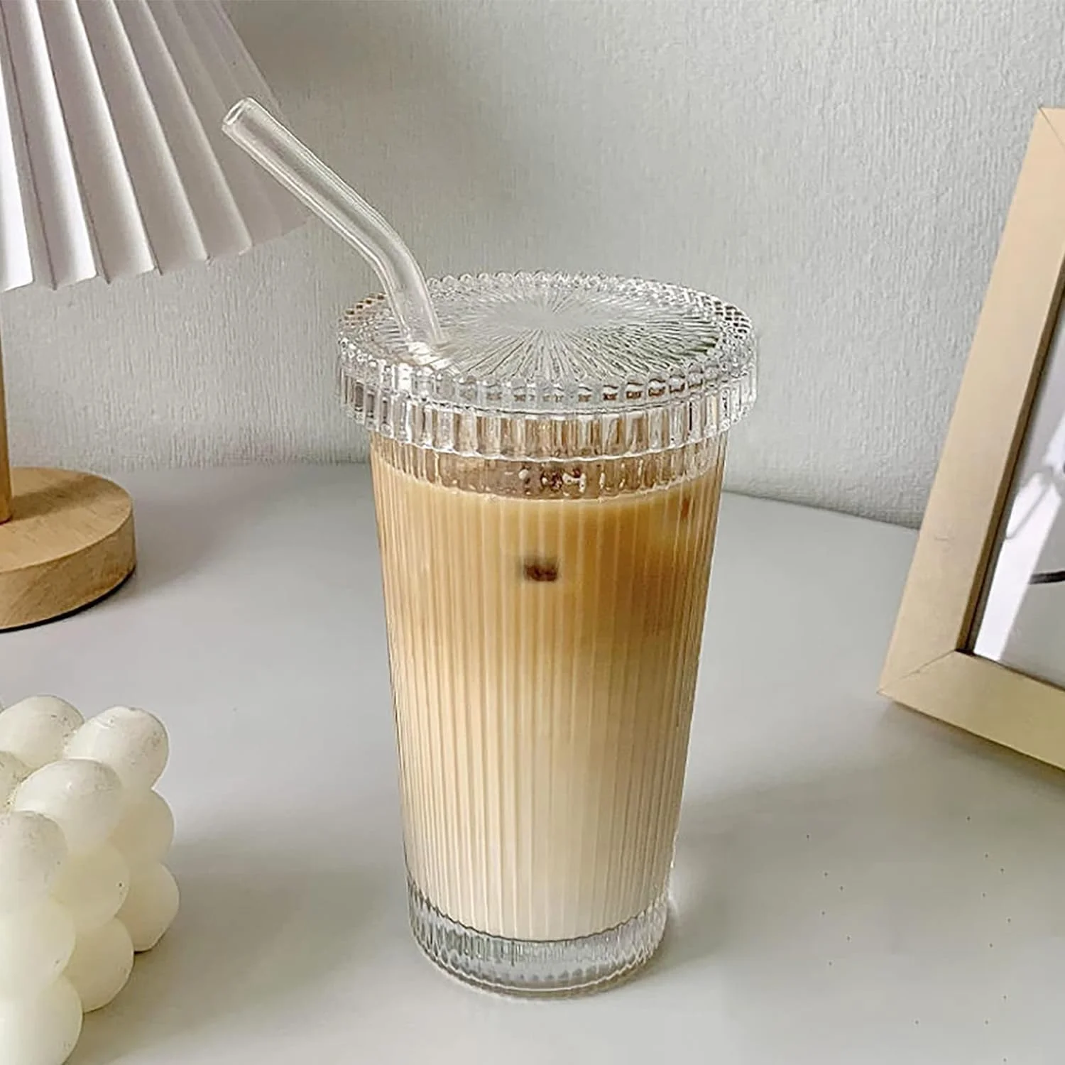 لیوان شیشه ای شفاف MIOTEQ با راه راه، فنجان شیشه ای، فنجان قهوه با درب و نی، لیوان نوشیدنی برای قهوه سرد، شیر، موکا، چای، آبمیوه، آب لیوان شیشه ای شفاف MIOTEQ با راه راه، فنجان شیشه ای، فنجان قهوه با درب و نی، لیوان نوشیدنی برای قهوه سرد، شیر، موکا، چای، آبمیوه، آب