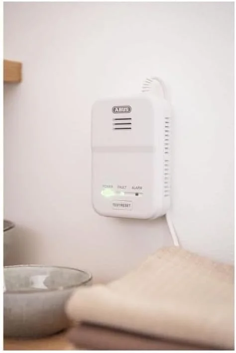 آشکارساز گاز ABUS مدل GWM100ME برای دیگ‌های گازسوز - گاز طبیعی (متان) / گاز شهری - حجم آلارم 85 دسی‌بل - سفید - 81443