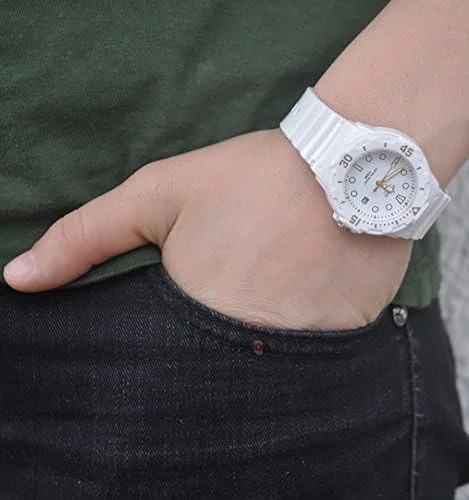 ساعت مچی کوارتز دخترانه کاسیو، نمایشگر آنالوگ و بند رزین ساعت مچی کوارتز دخترانه کاسیو، نمایشگر آنالوگ و بند رزین