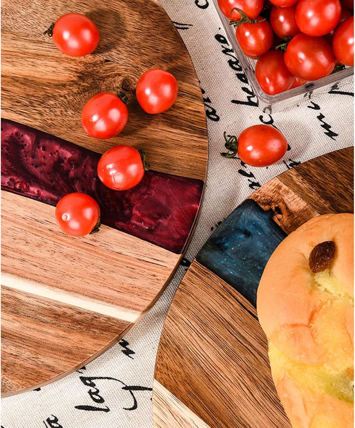 تخته سرو چوبی گرد رزینی، تخته های شارکوتری، تخته های برش، تخته های برش برای آشپزخانه، تخته برش چوبی، سینی سرو، تخته پنیر، سینی چوبی آبی، قرمز تخته سرو چوبی گرد رزینی، تخته های شارکوتری، تخته های برش، تخته های برش برای آشپزخانه، تخته برش چوبی، سینی سرو، تخته پنیر، سینی چوبی آبی، قرمز