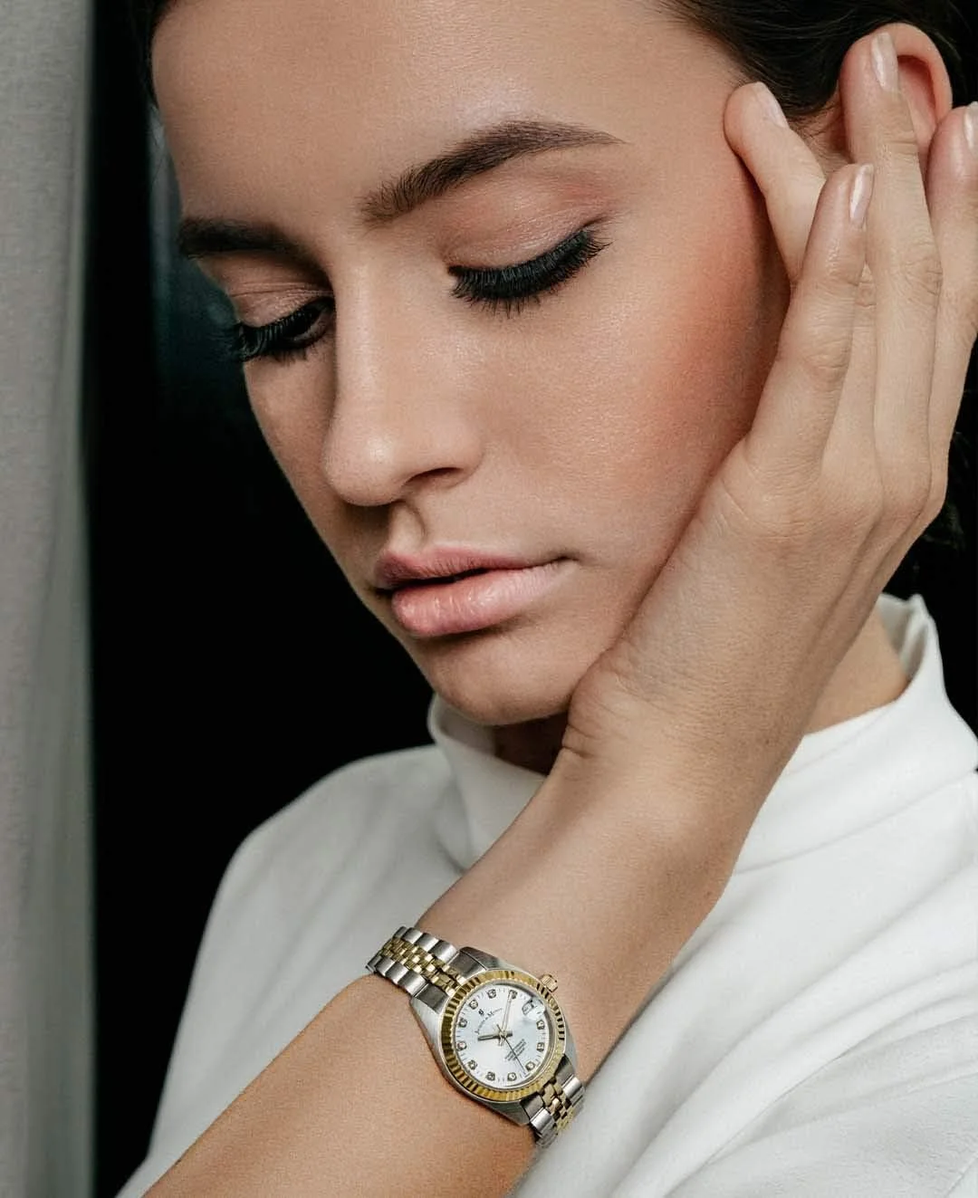 ساعت مچی زنانه دو رنگ ژاک دو مانوئیر مدل NRO.08، نقره ای + طلایی، بند فلزی