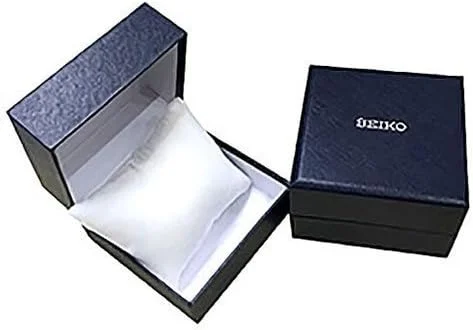 ساعت مچی زنانه سیکو SYMA06K Seiko 5 اتوماتیک صفحه مشکی استیل ضد زنگ با روکش طلایی ساعت مچی زنانه سیکو SYMA06K Seiko 5 اتوماتیک صفحه مشکی استیل ضد زنگ با روکش طلایی