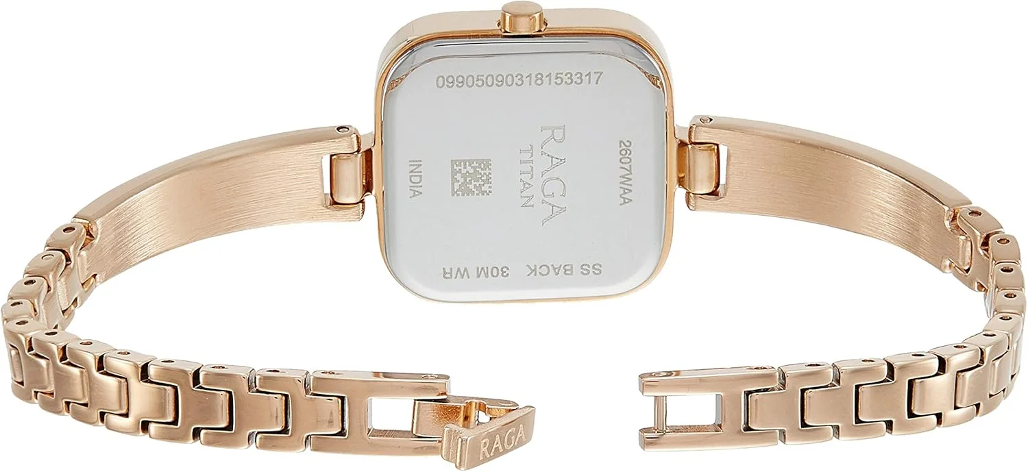 ساعت مچی آنالوگ زنانه تایتان راگا ویوا 2 با صفحه خاص ساعت مچی آنالوگ زنانه تایتان راگا ویوا 2 با صفحه خاص