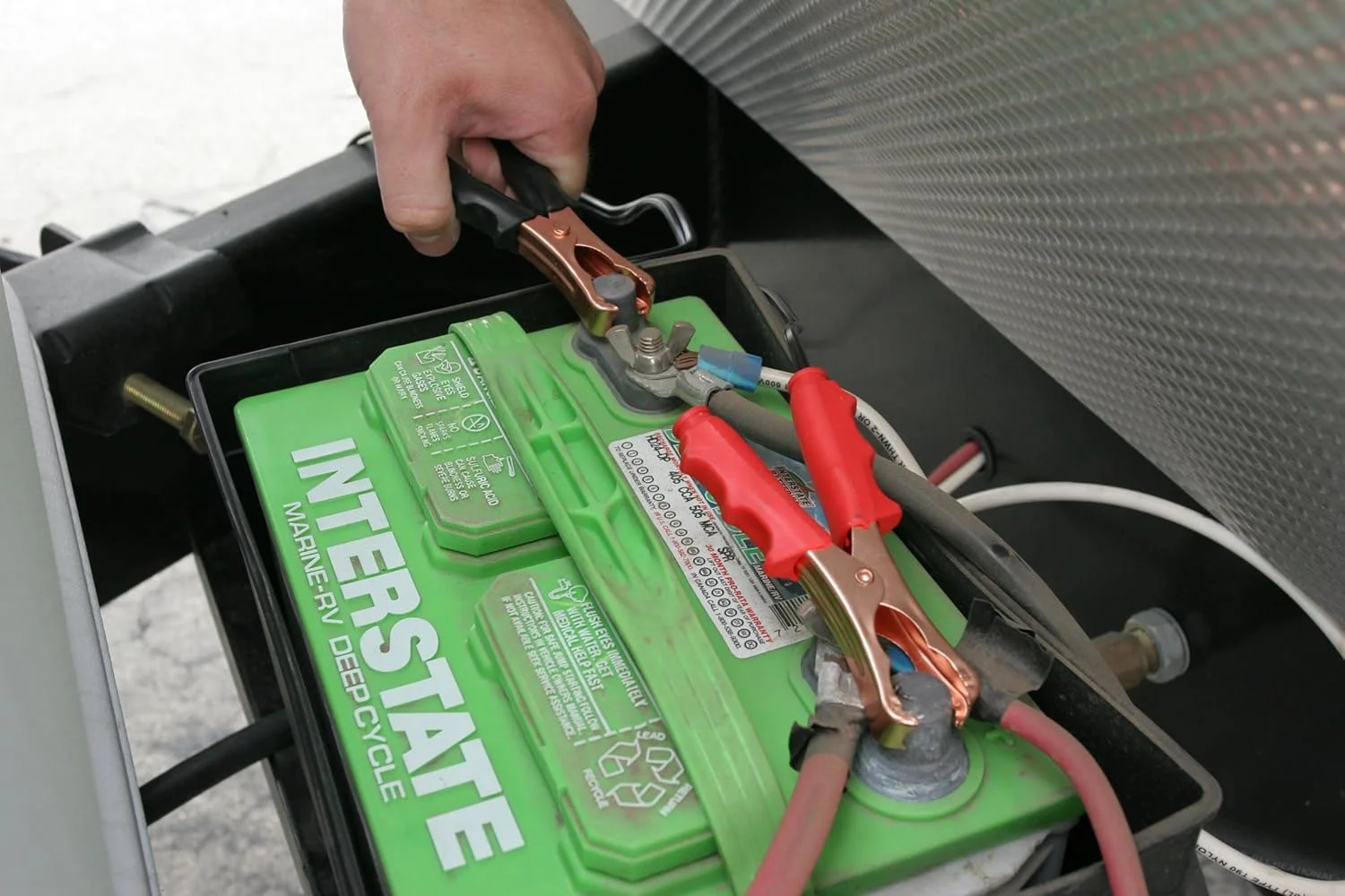 پمپ باد لاستیک قابل حمل و فندکی وایر مدل 400p