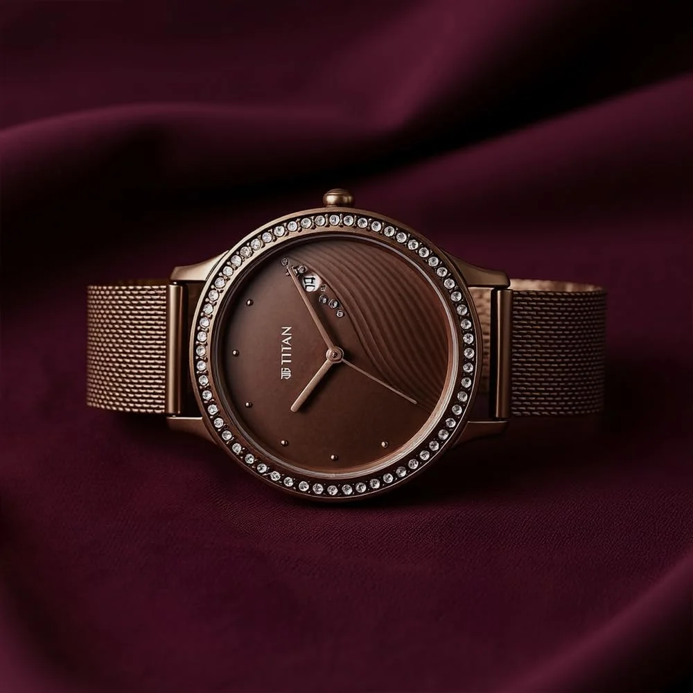 ساعت مچی زنانه تایتان مدل Purple Glam It Up آنالوگ با صفحه گرد