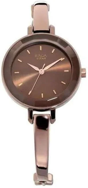 ساعت مچی آنالوگ زنانه تایتان مدل Raga Viva با صفحه سفید NM2575QM02/NN2575QM02/NP2575QM02