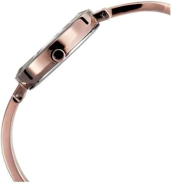 ساعت مچی آنالوگ زنانه تایتان مدل Raga Viva با صفحه سفید NM2575QM02/NN2575QM02/NP2575QM02