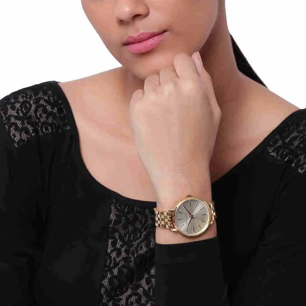 ساعت مچی زنانه مایکل کورس مدل Pyper با سه عقربه و بدنه استیل طلایی رنگ، MK3898 ساعت مچی زنانه مایکل کورس مدل Pyper با سه عقربه و بدنه استیل طلایی رنگ، MK3898