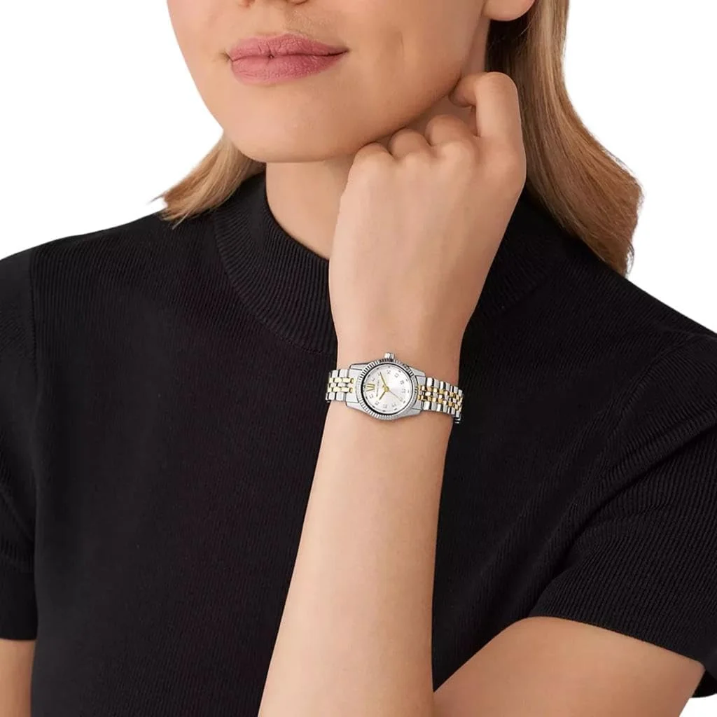 ساعت مچی زنانه مایکل کورس مدل Lexington با موتور کوارتز و سه عقربه، قاب 26 میلیمتری و بند استیل ضد زنگ MK4740 ساعت مچی زنانه مایکل کورس مدل Lexington با موتور کوارتز و سه عقربه، قاب 26 میلیمتری و بند استیل ضد زنگ MK4740